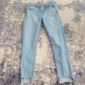 Abercrombie & Fitch Light Blue Ankle Jeans